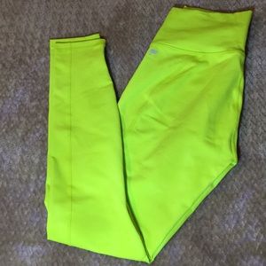 Solid high-waisted, leggings